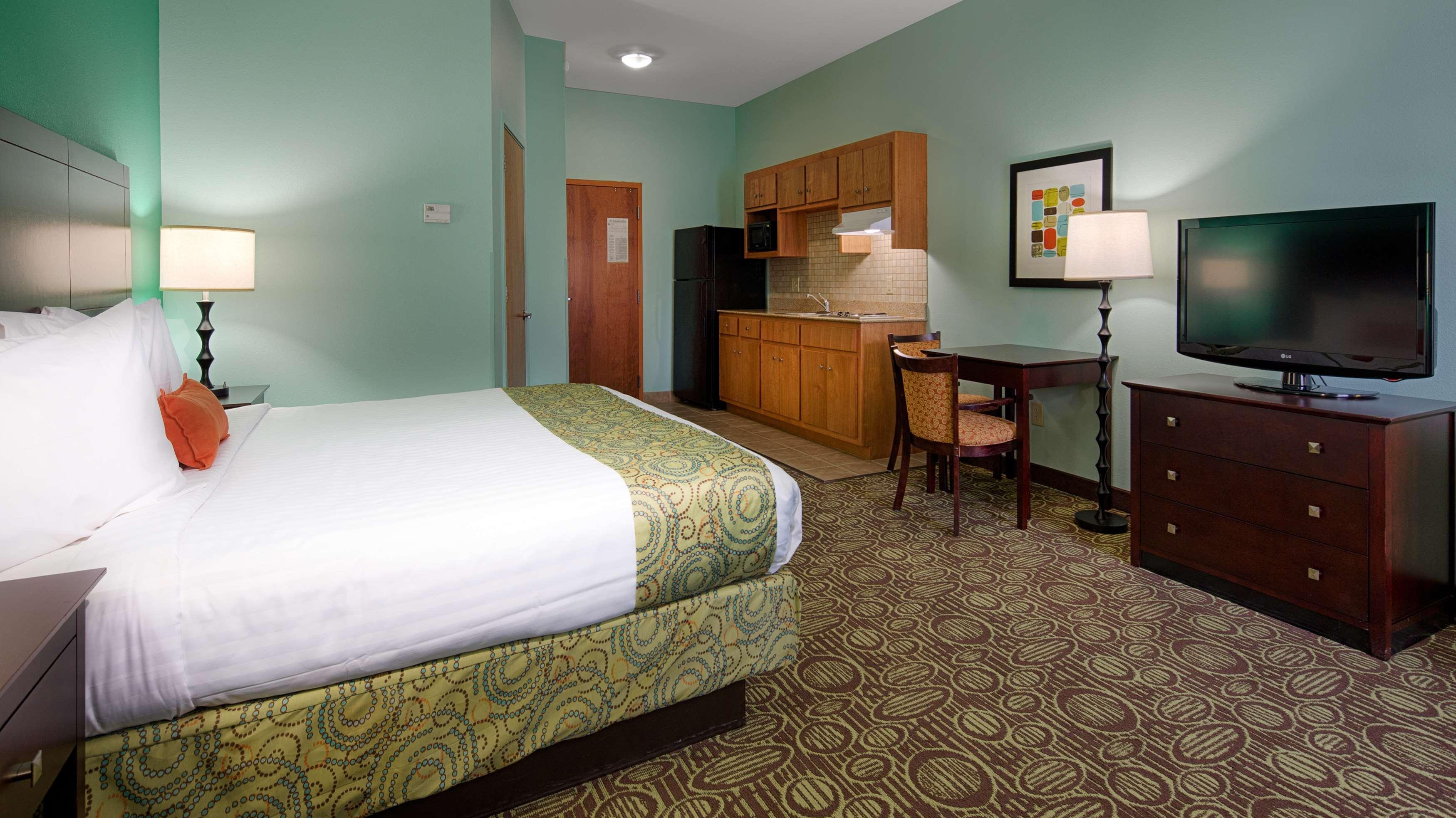 Best Western Plus Glen Allen Inn Екстер'єр фото