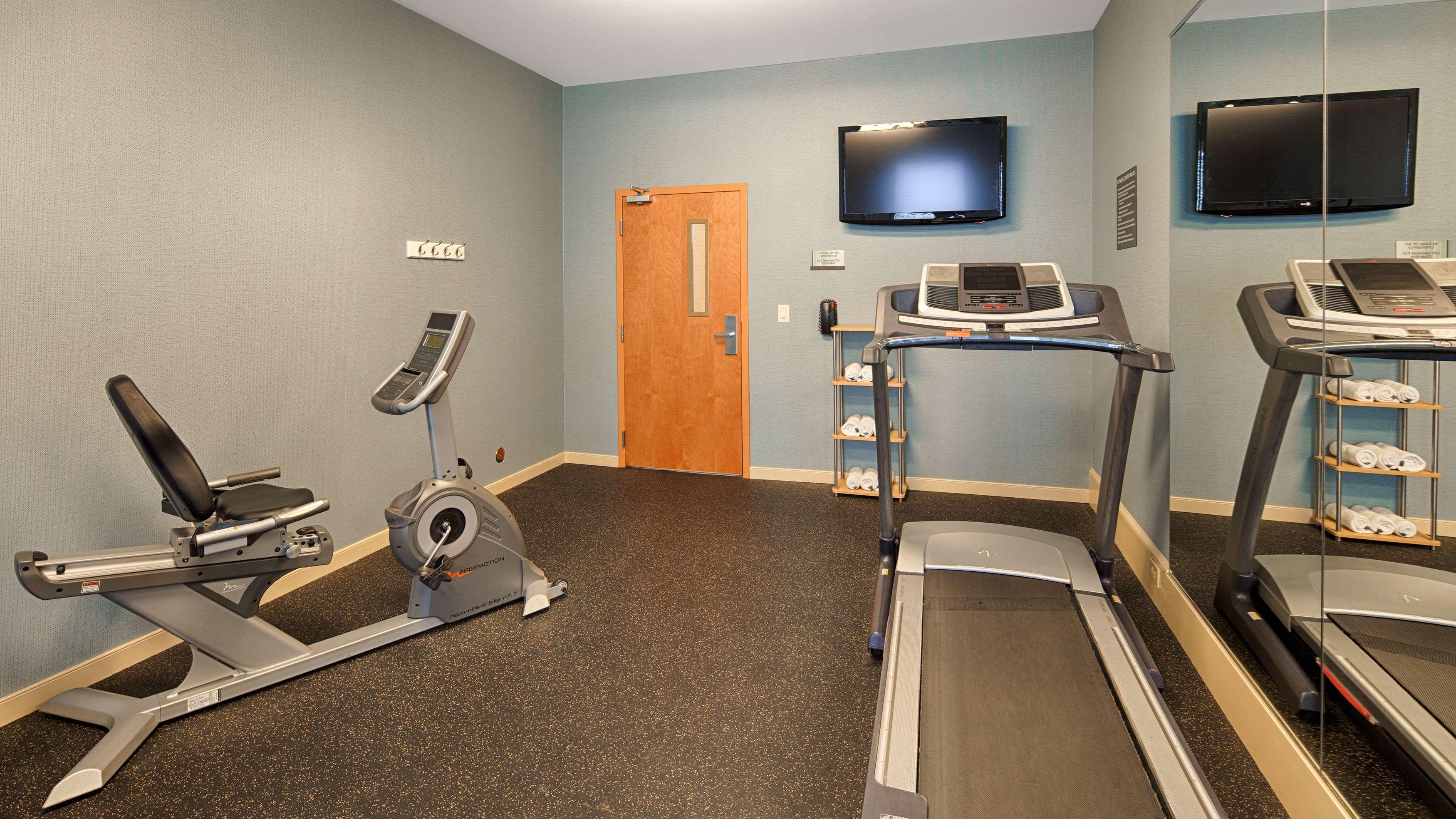 Best Western Plus Glen Allen Inn Екстер'єр фото