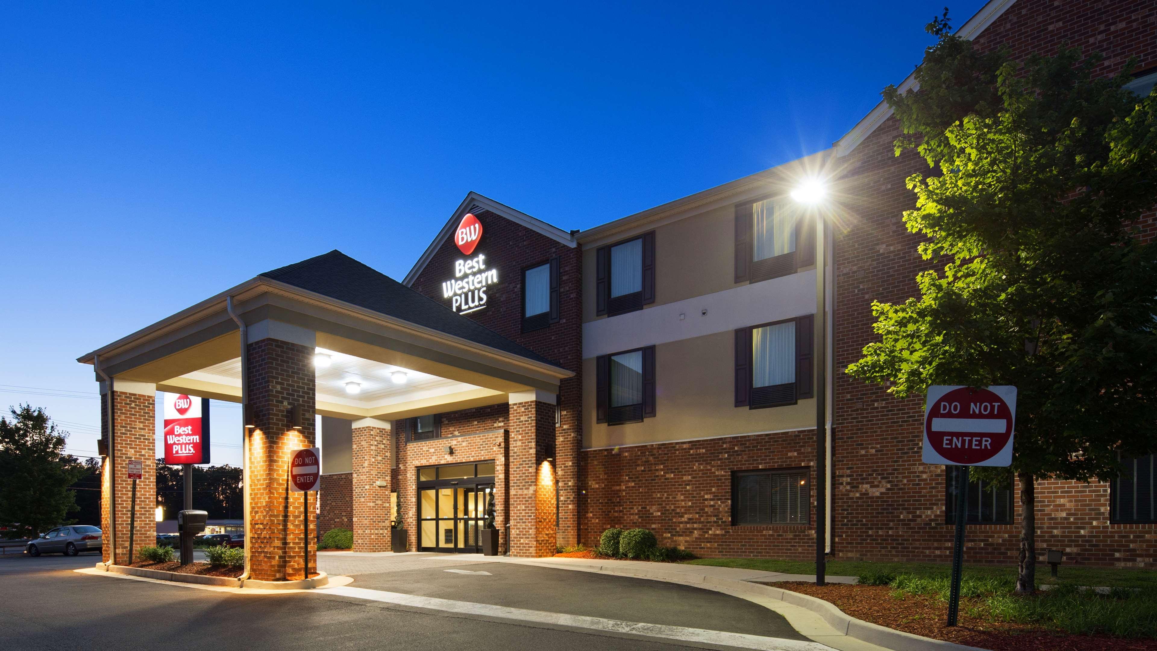 Best Western Plus Glen Allen Inn Екстер'єр фото
