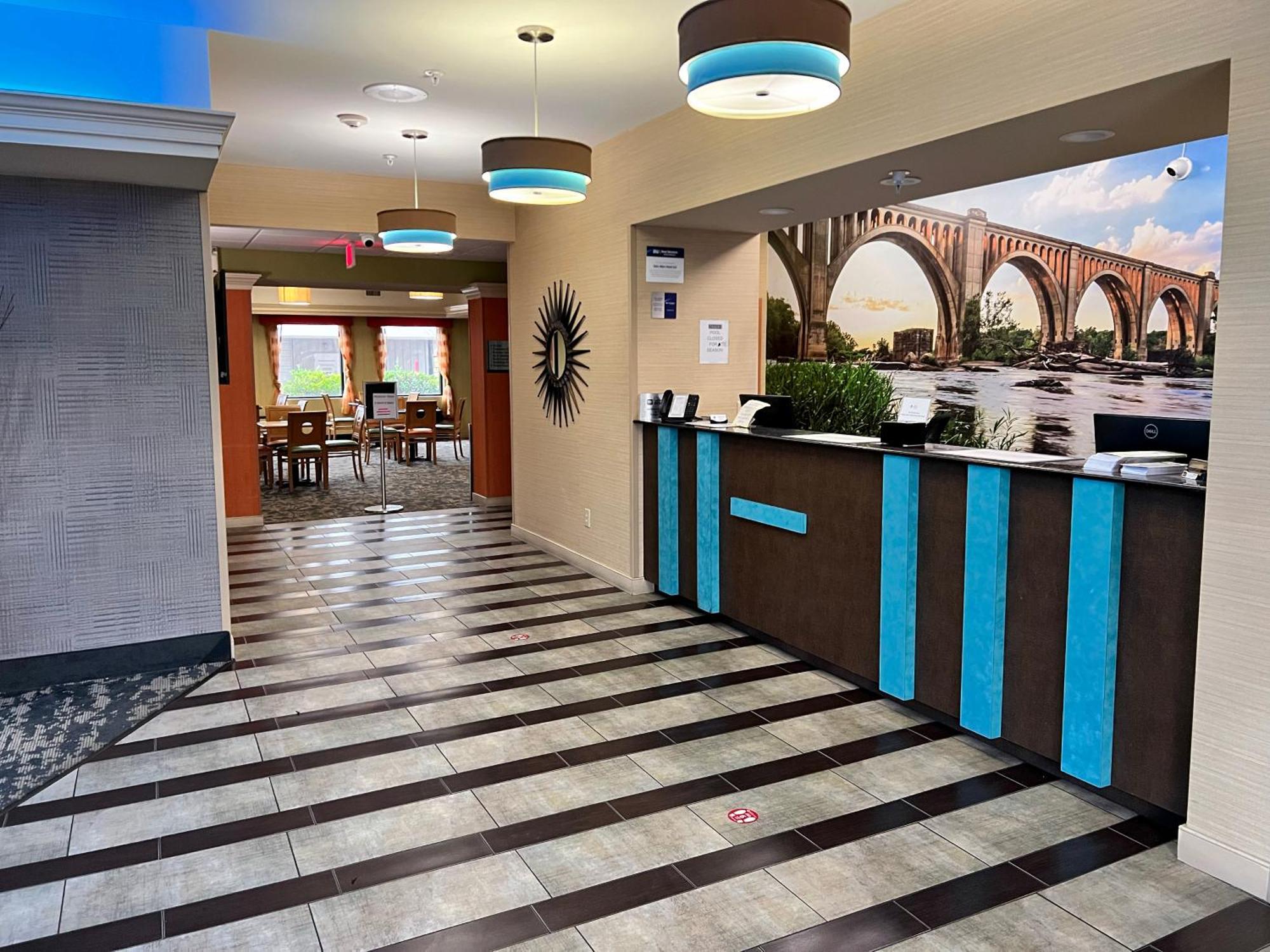 Best Western Plus Glen Allen Inn Екстер'єр фото