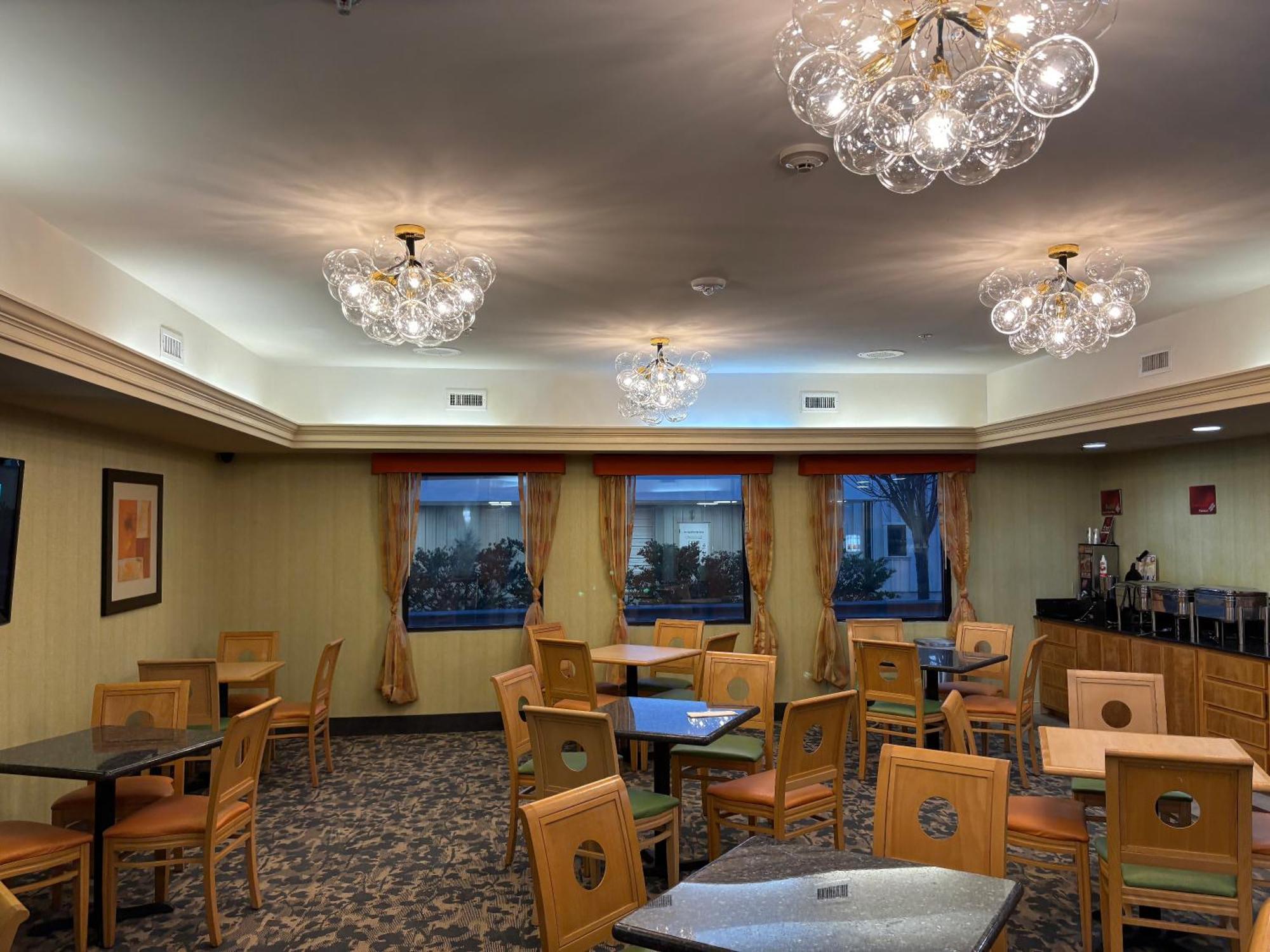 Best Western Plus Glen Allen Inn Екстер'єр фото
